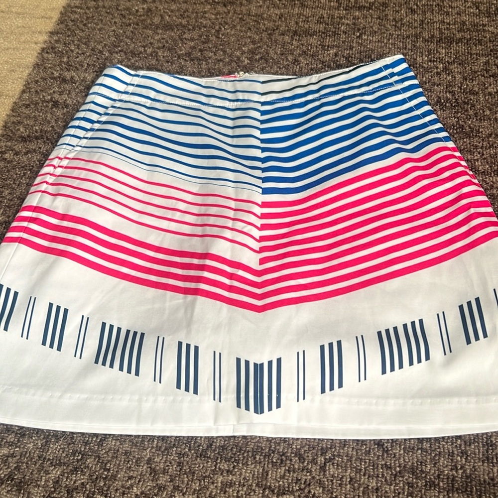 Lady Hagen LIKE NEW!! Size 0 Striped golf skort